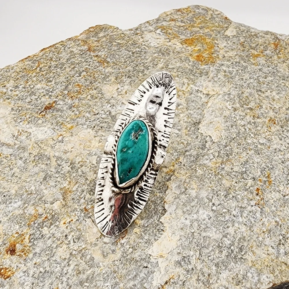 TURQUOISE SADDLE STTLE RING HANDMADE IN STERLING SILVER SIZE 11.75